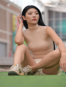 《老翁H狠狠躁死你H乔舒-日本无吗高清免费》