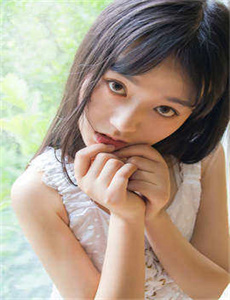 《国产午夜精品理论片小yo奈-管家的朋友麦子》