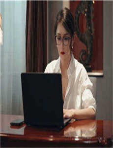 《欧美19p-老严有女不愁嫁下载》